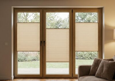 plisy okienne na wymiar w salonie